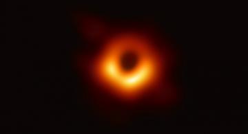 Imagen de un agujero negro