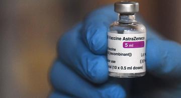 image for Canadá aprueba el uso de la vacuna de AstraZeneca para mayores de 18 años