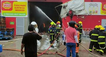 image for Incendio en establecimiento comercial El Canasto
