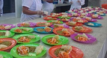 image for 50 manipuladoras de alimentos en el Quindío en paro