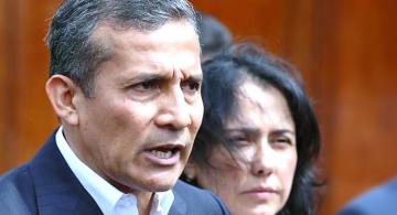 EXpresidente Ollanta al lado de la esposa