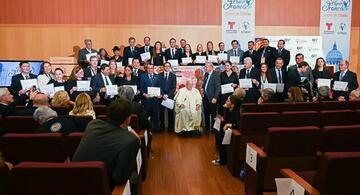 image for Papa Francisco cierra el evento de eco-ciudades de CAF y Schola