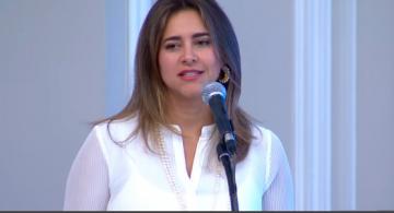 Maria Juliana Ruiz en una intervencion 