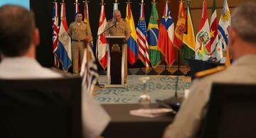 image for Comandantes de fuerzas militares de Sudamérica se reúnen en Cartagena