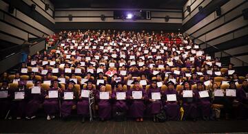 image for Quinta graduación de mujeres en cursos virtuales gratuitos