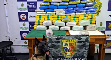 image for Apreende droga avaliadas em mais de R$4,4 milhões em embarcaçãon