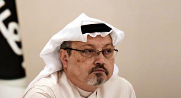 Fiscal general de Arabia Saudi en un reunion