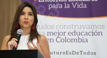 image for  Ministra de Educación / No es una obligación enviar a sus hijos a clases presenciales