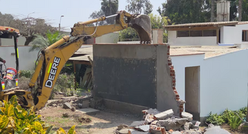 image for Demolición en Los Álamos - Vecinos denuncian abuso de autoridad