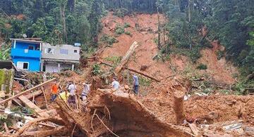 image for Sobe para 49 o número de mortos no litoral norte de São Paulo