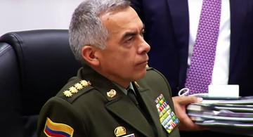 image for Fiscalía archivó investigación contra el general Atehortúa