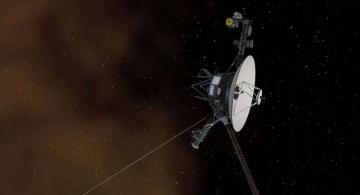 Voyager 2 en el espacio