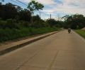 Recorriendo los lagos de Leticia en moto