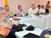 Presidente Duque en reunion en una solon 