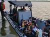 image for Rescatadas dos embarcaciones a la deriva sobre el río Amazonas