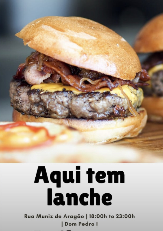 image for Aquí tem lanche