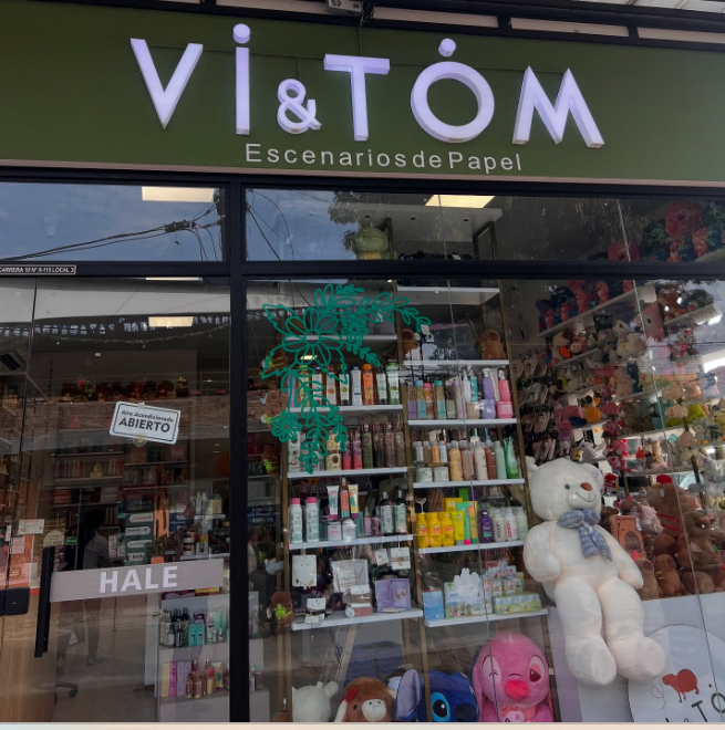 image for Vi &Tom 